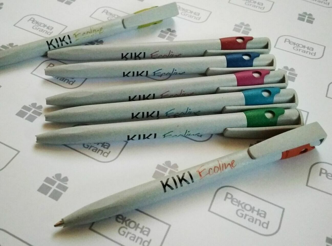 ручки из ТЕТРА ПАКа с логотипом